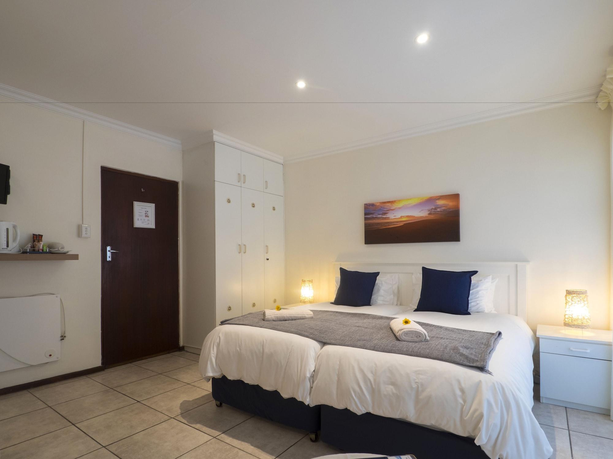 Shining Waters Guest House Уилдърнес Екстериор снимка