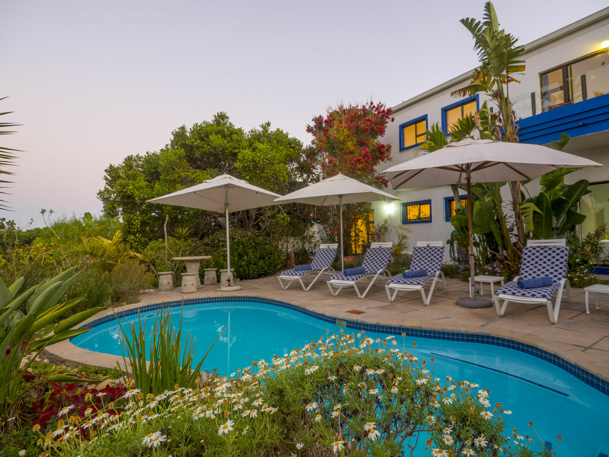 Shining Waters Guest House Уилдърнес Екстериор снимка